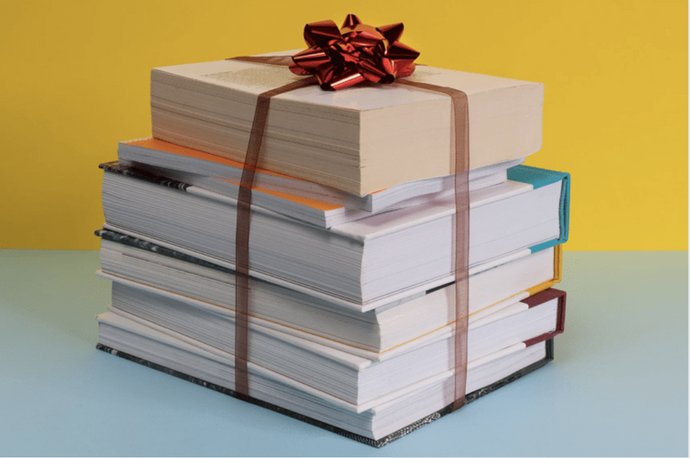 10 Eco-Friendly Gifts for the Bookworm